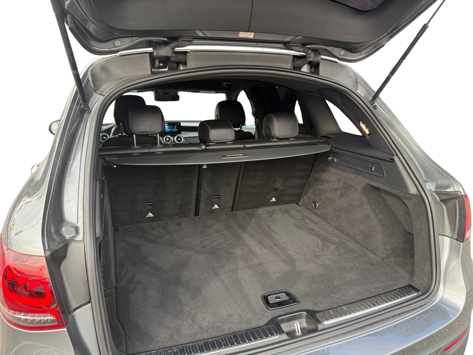 2021 Mercedes-Benz GLC GLC300 - Photo 12