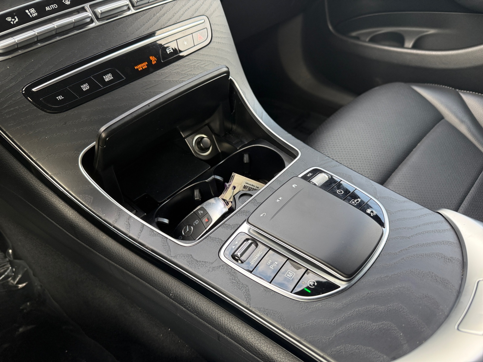 2021 Mercedes-Benz GLC GLC300 - Photo 18