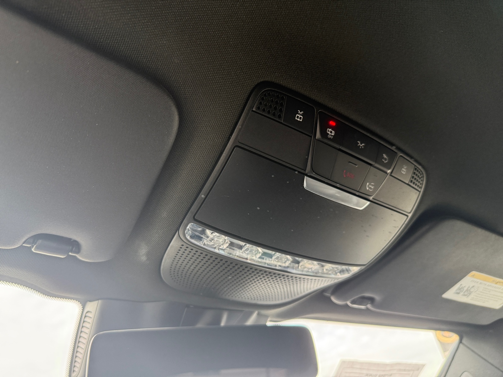 2021 Mercedes-Benz GLC GLC300 - Photo 22