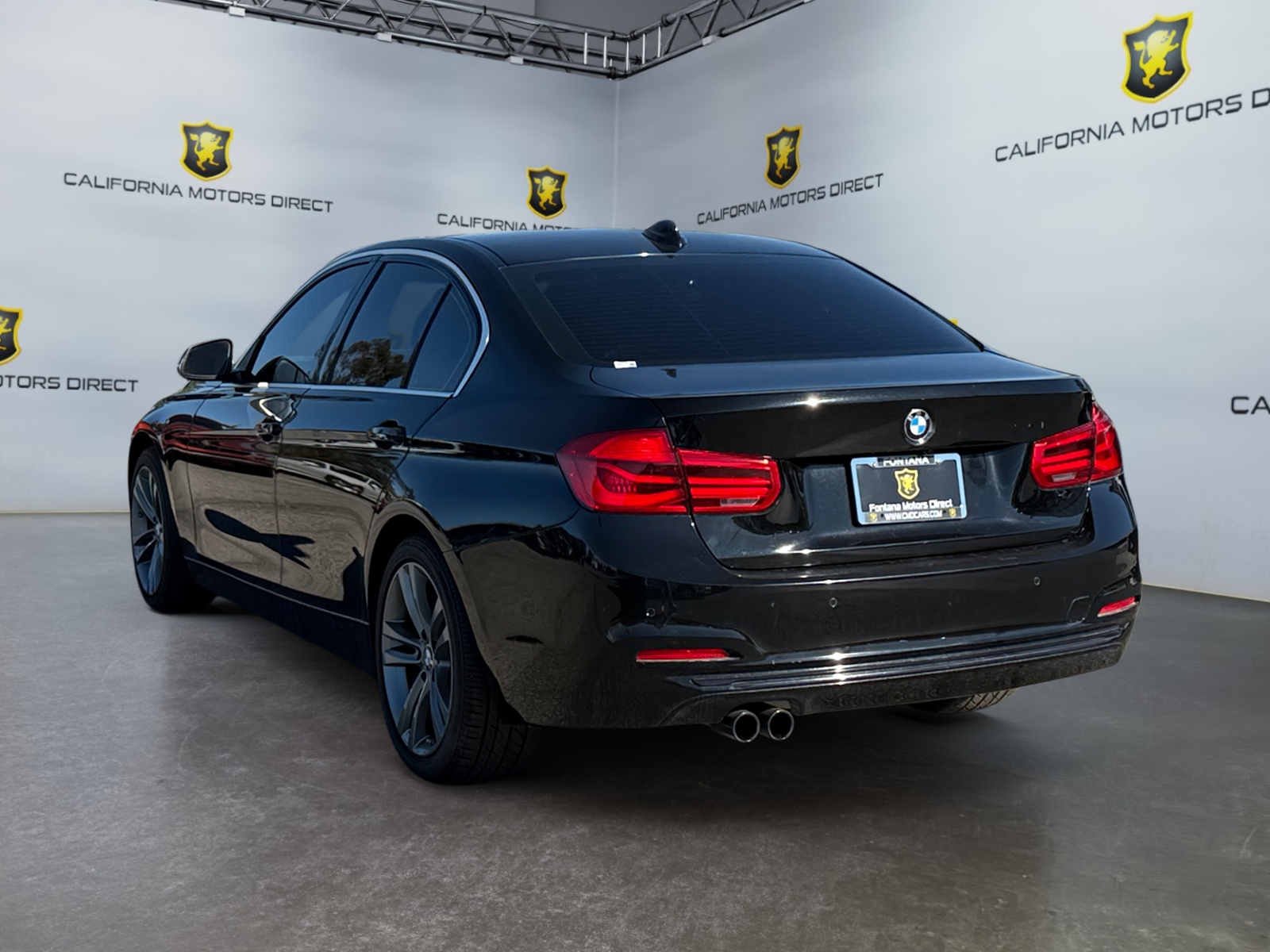 2017 Bmw 330i photo 2