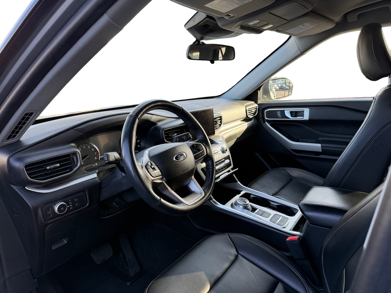 Sold 2022 Ford Explorer XLT in Fontana