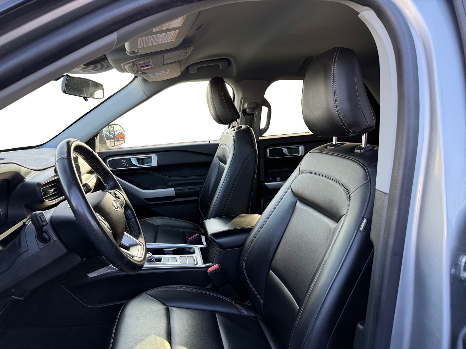 Sold 2022 Ford Explorer XLT in Fontana