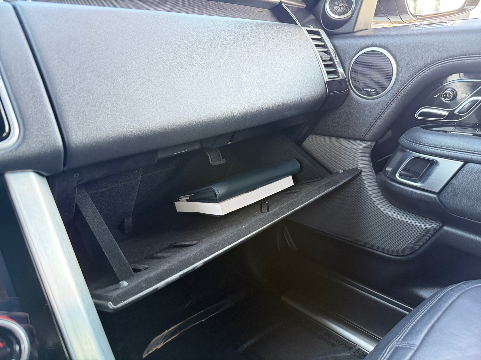 2019 Land Rover Range Rover Base - Photo 19