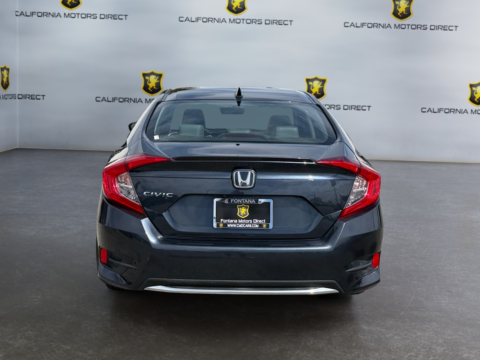 View vehicle photo 4