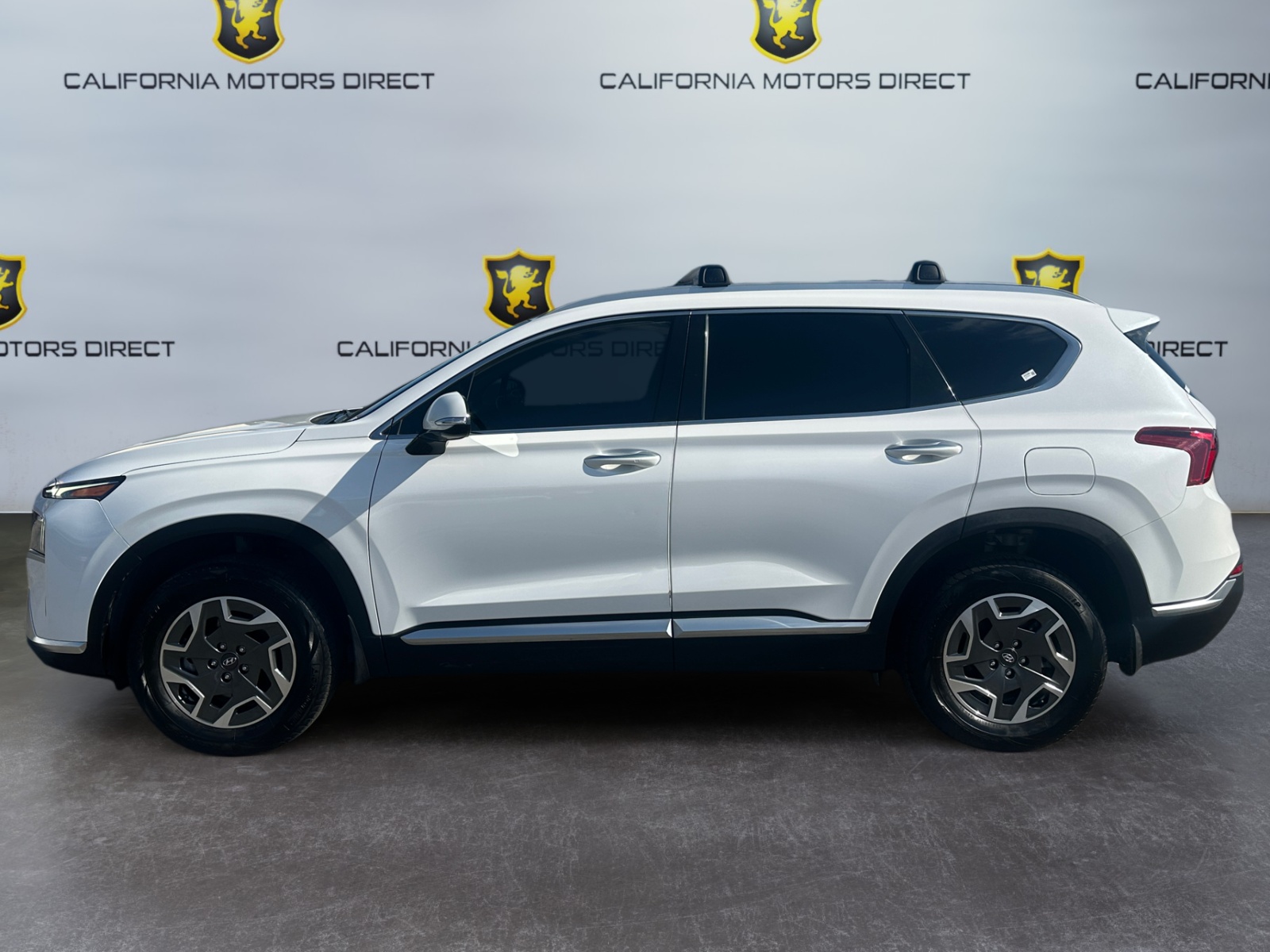 View vehicle photo 2