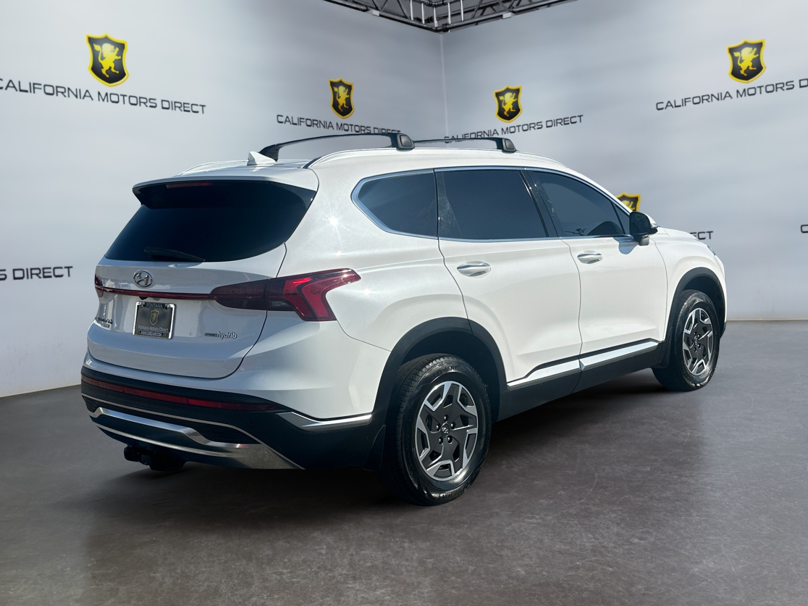 View vehicle photo 5