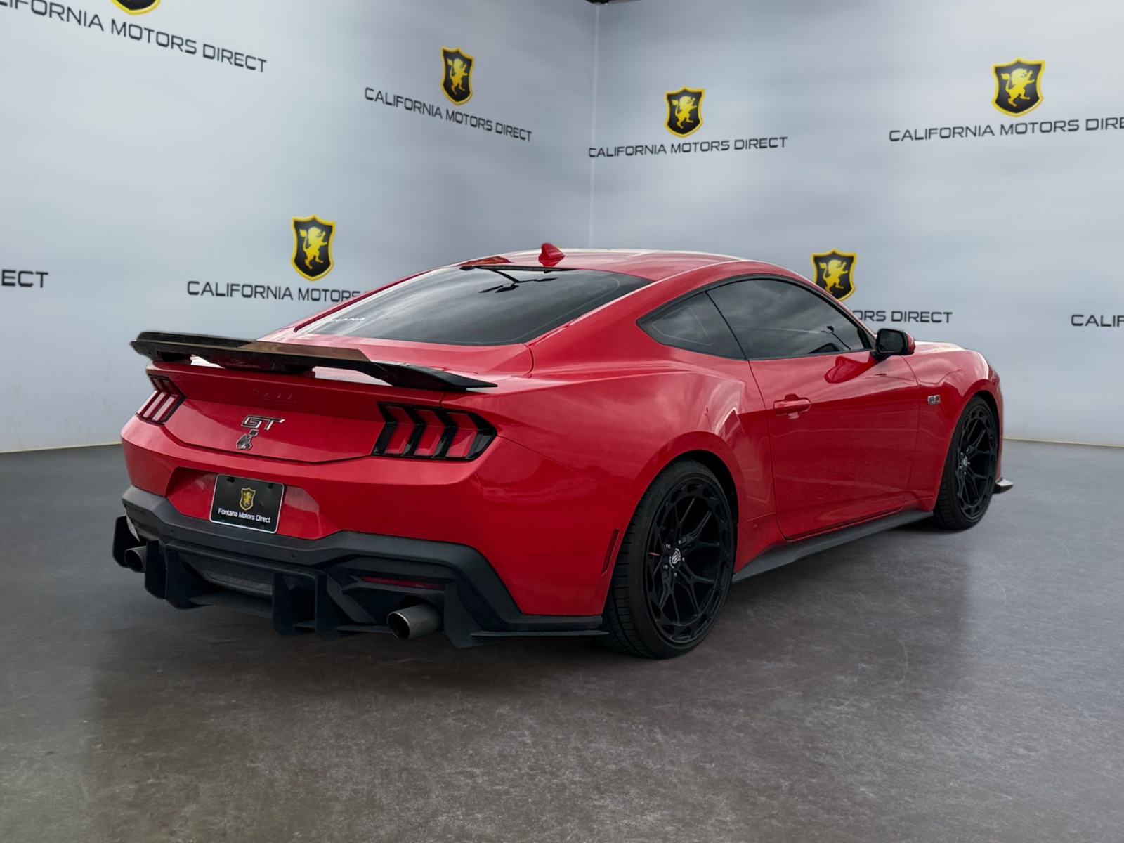 View vehicle photo 5