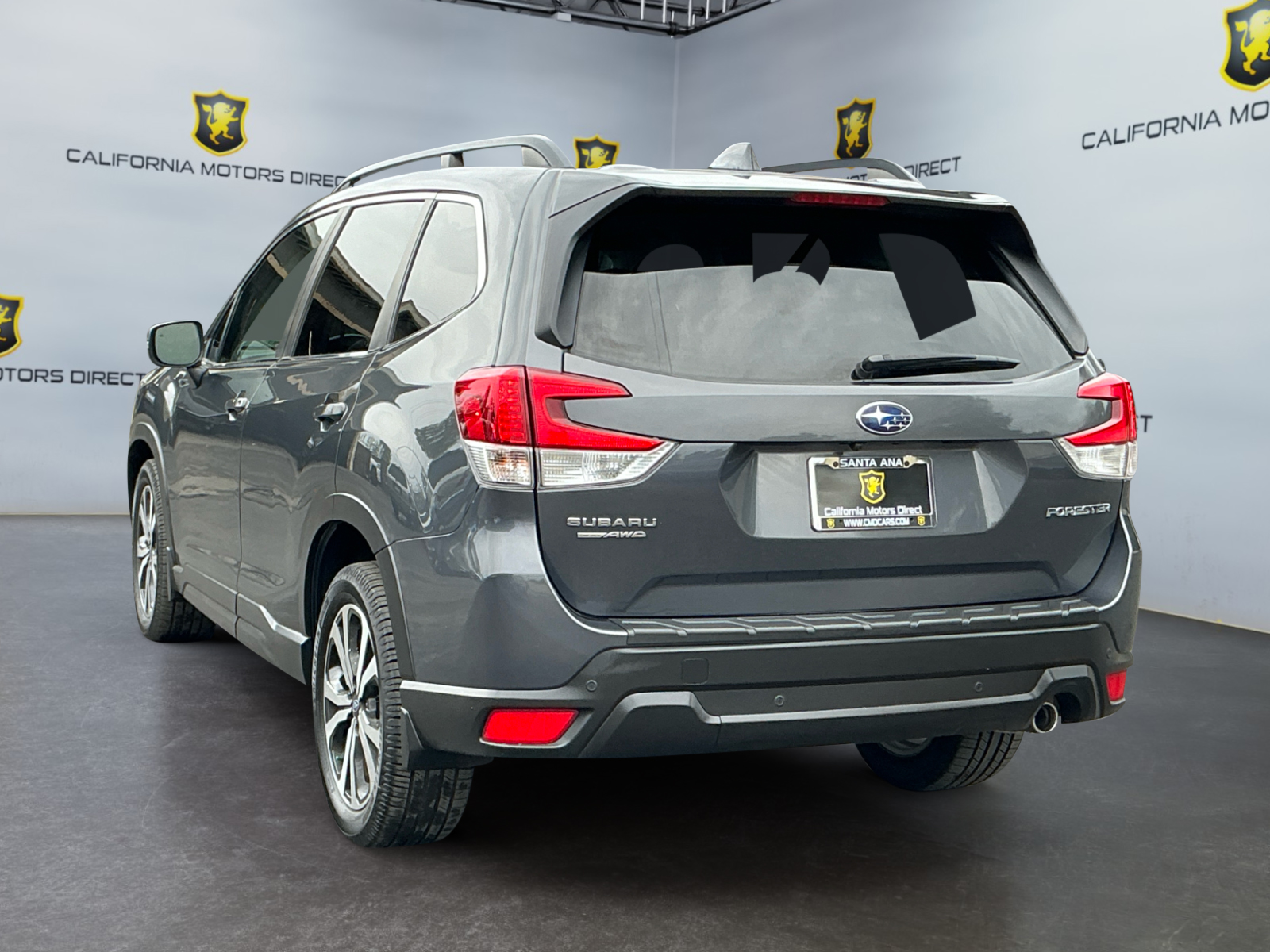 View vehicle photo 7