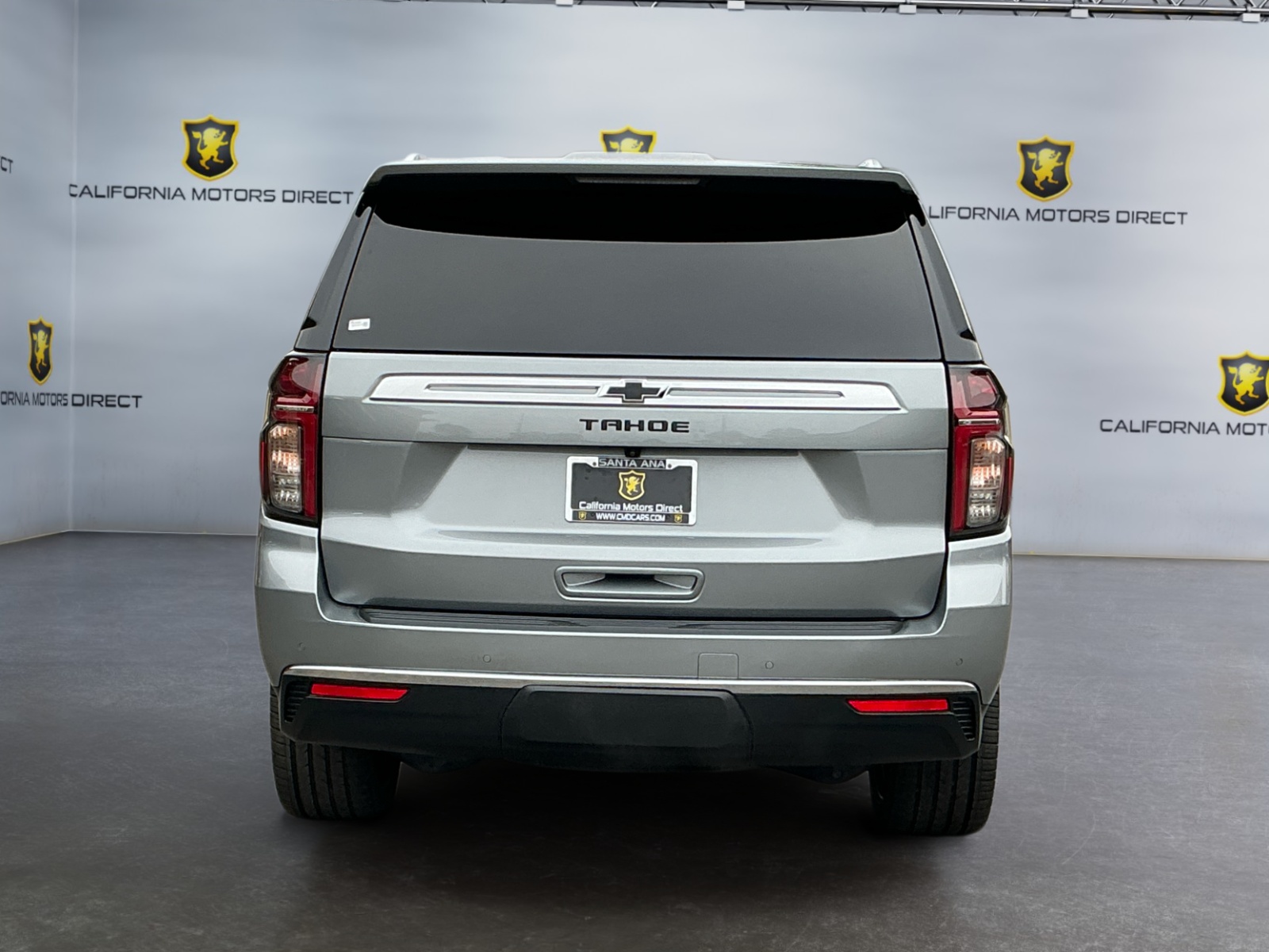 View vehicle photo 6