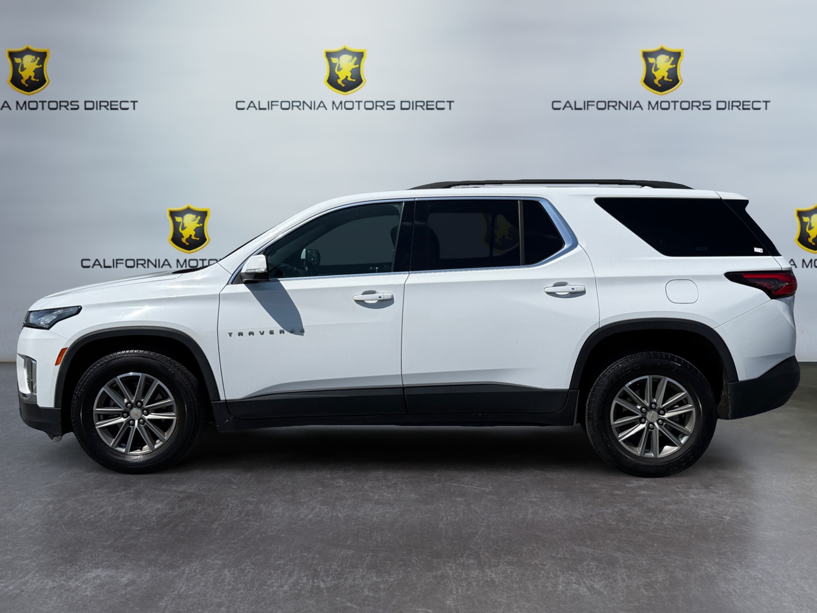 View vehicle photo 2