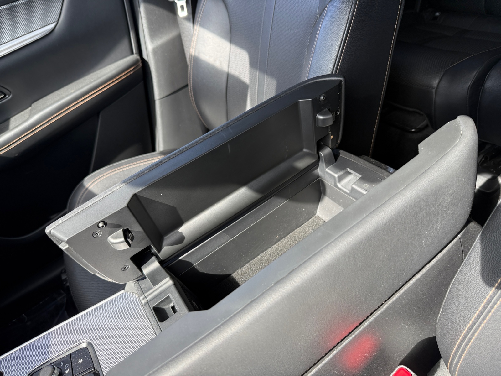 2024 Mazda CX-90 Preferred Package - Photo 19