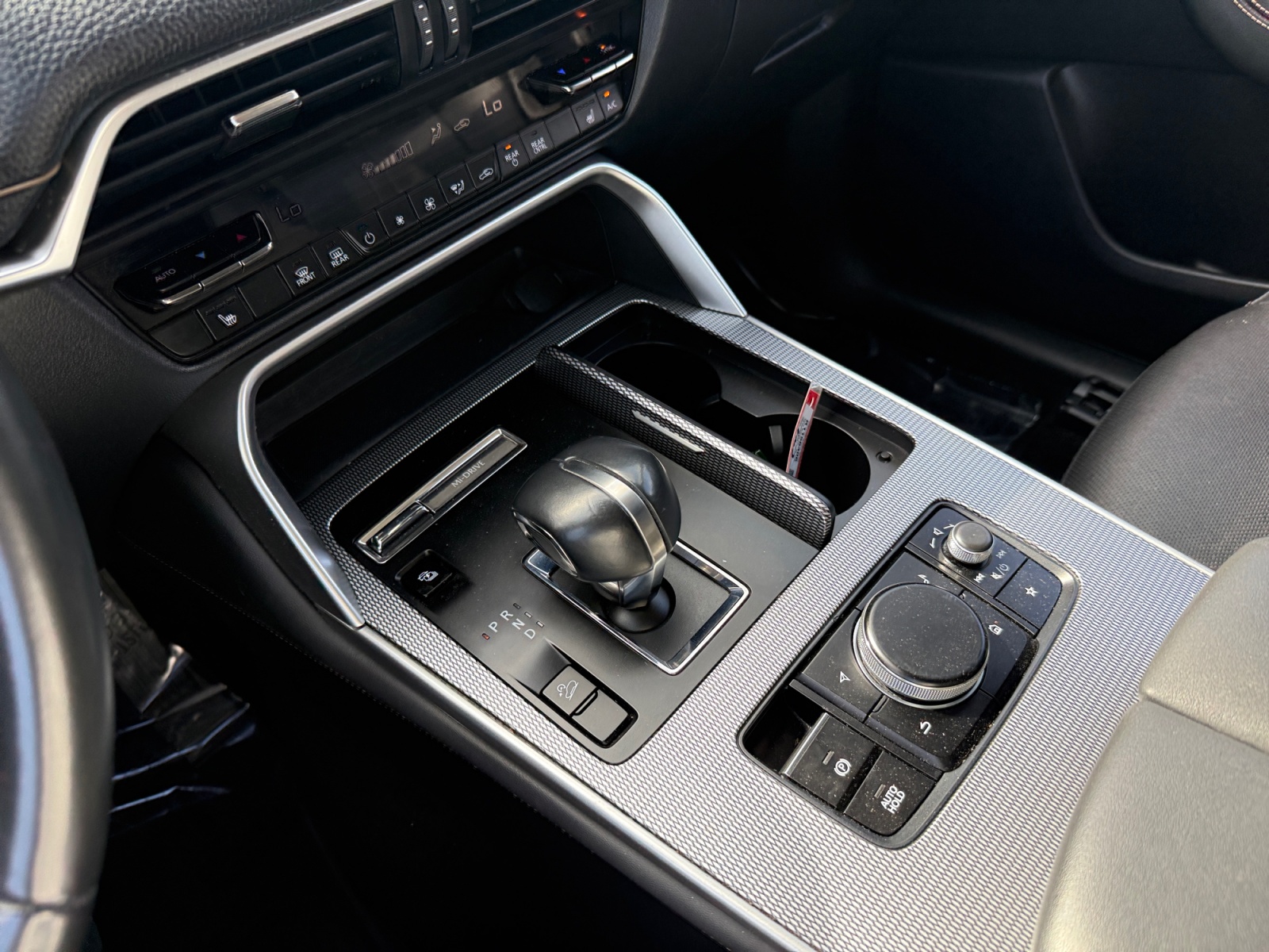 2024 Mazda CX-90 Preferred Package - Photo 10