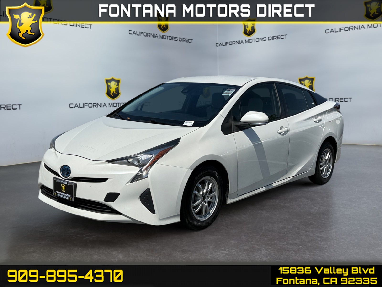 2017 Toyota Prius Two's photo