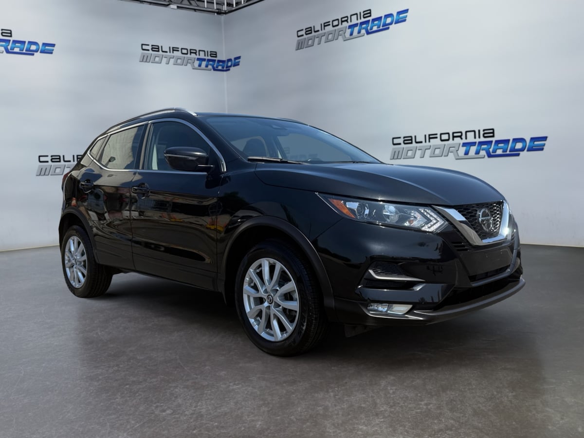 2022 Nissan Rogue Sport SV - Photo 3