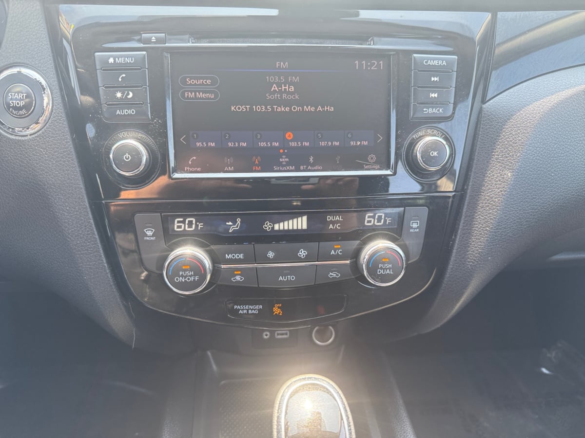 2022 Nissan Rogue Sport SV - Photo 14