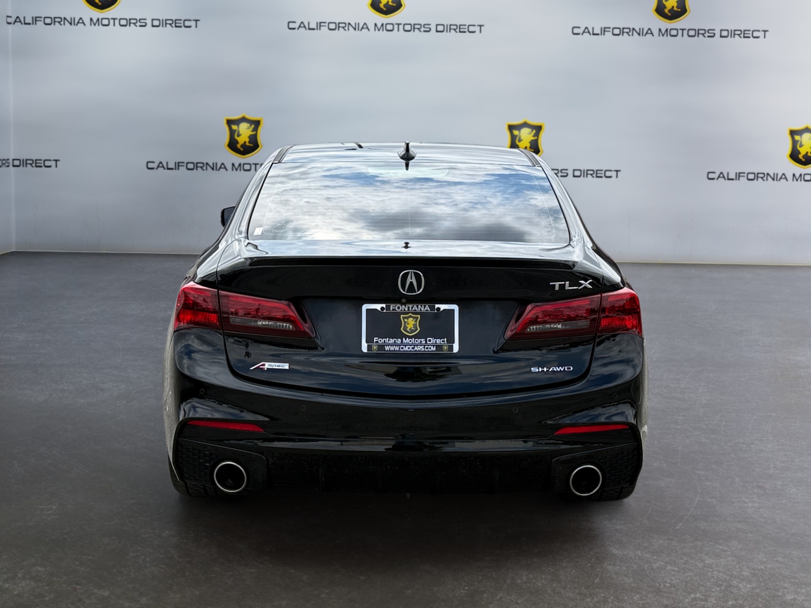 Acura TLX photo 4