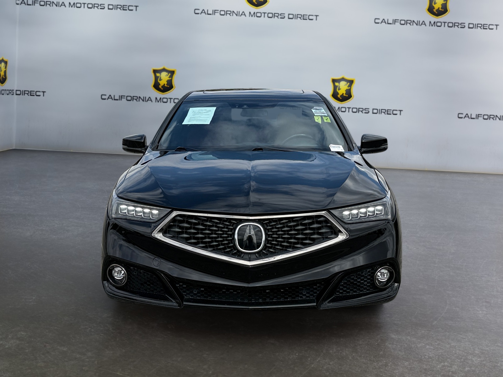 Acura TLX photo 8