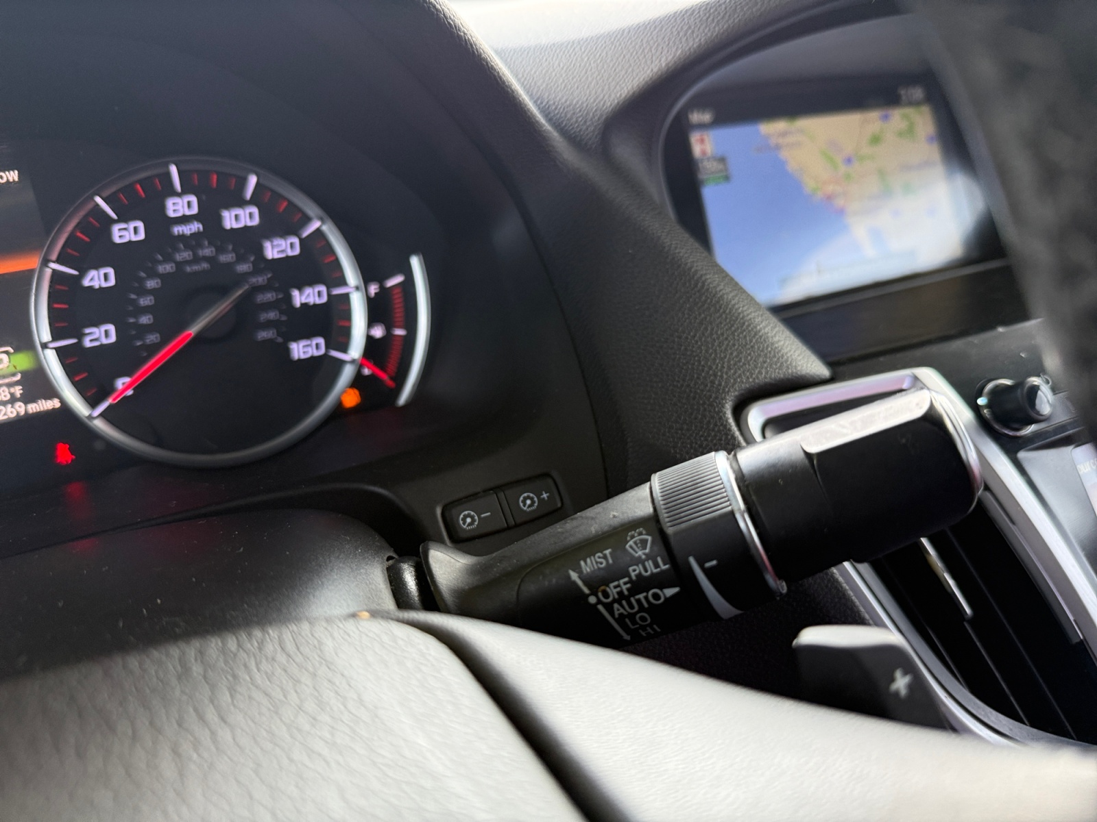 Acura TLX photo 16