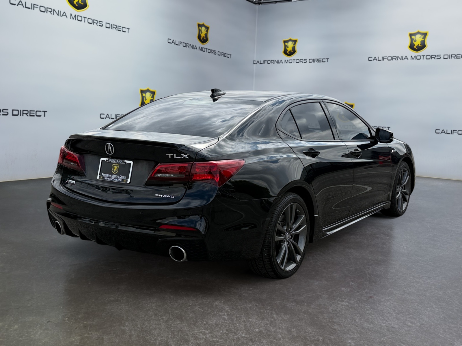 Acura TLX photo 5