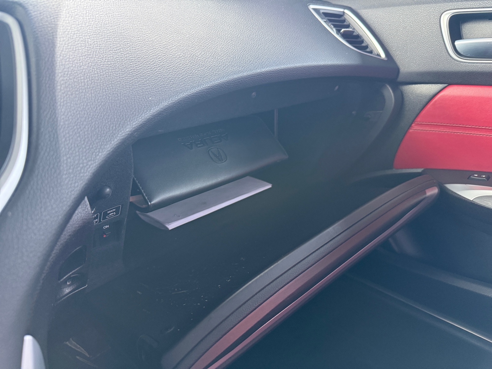 Acura TLX photo 21