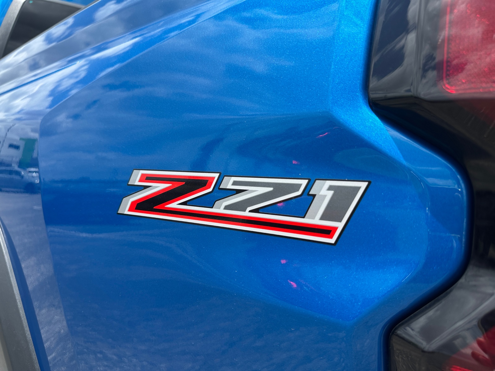 2024 Chevrolet Colorado Z71 - Photo 23