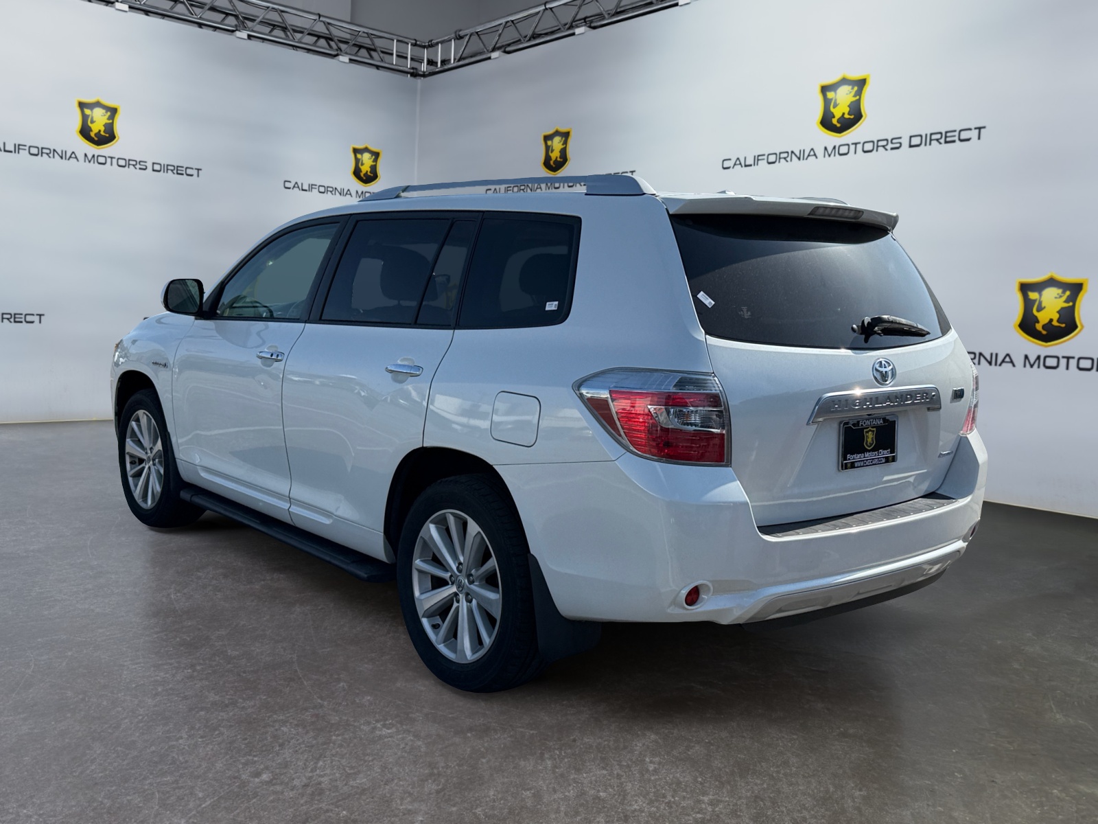 Sold 2010 Toyota Highlander Hybrid Limited w/3rd Row in Fontana