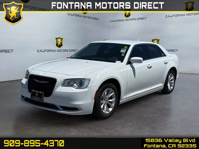 Bright White Clearcoat 2019 Chrysler 300 Sedan Rear-Wheel Drive Automatic