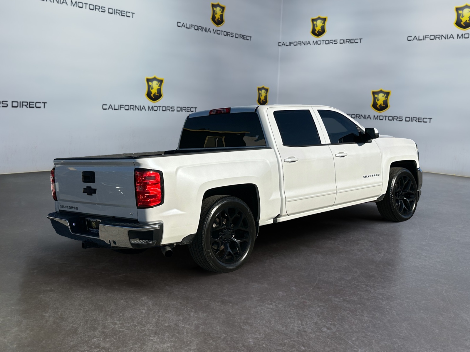 Chevrolet Silverado photo 5