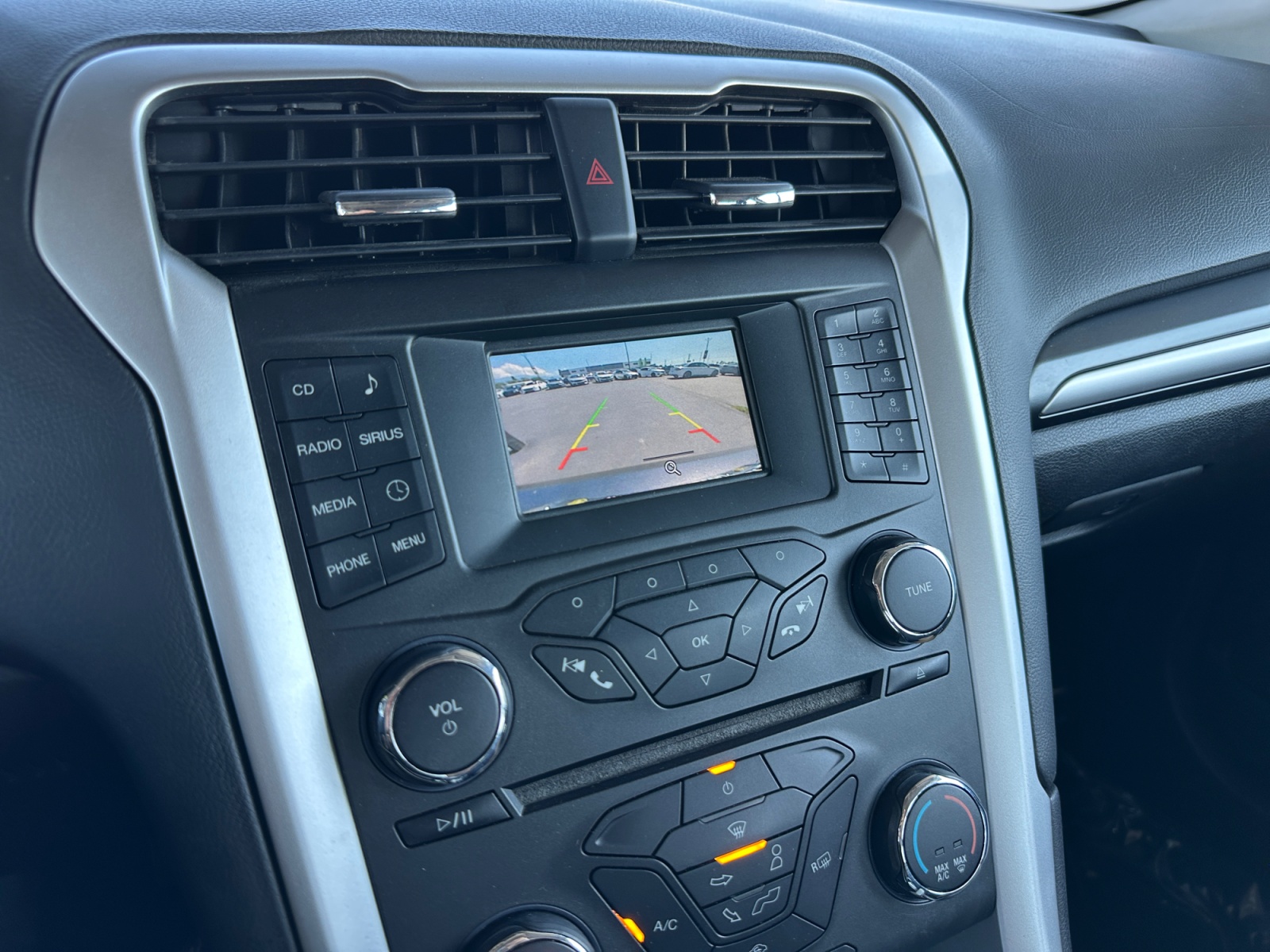 Ford Fusion photo 20