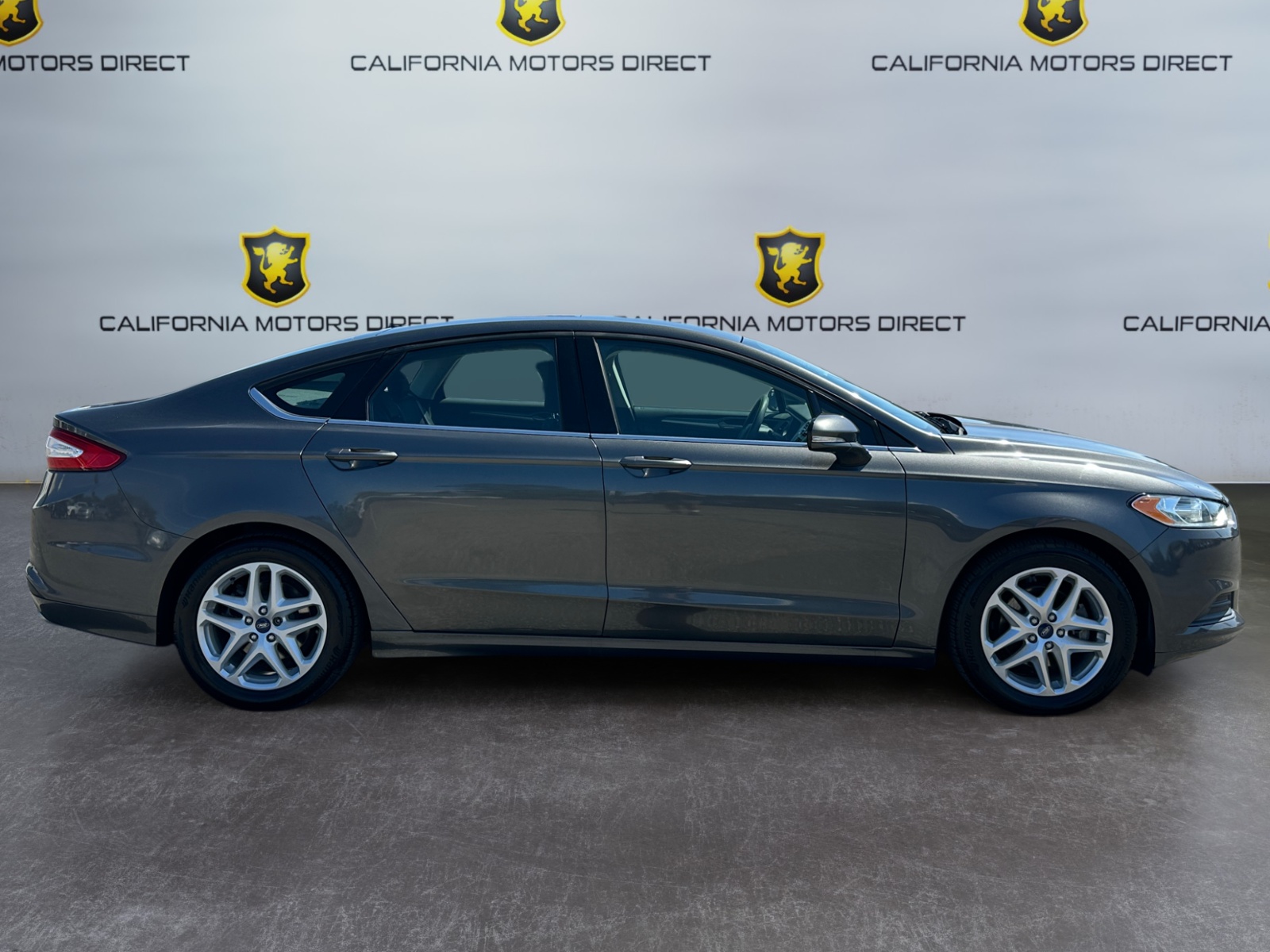 Ford Fusion photo 6