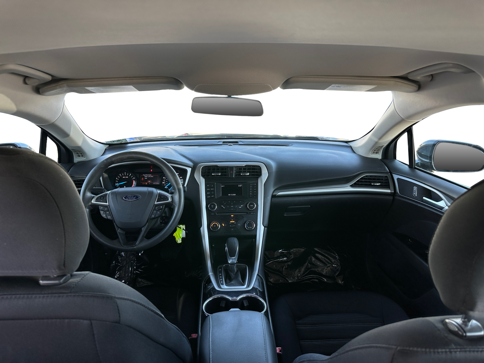 Ford Fusion photo 10