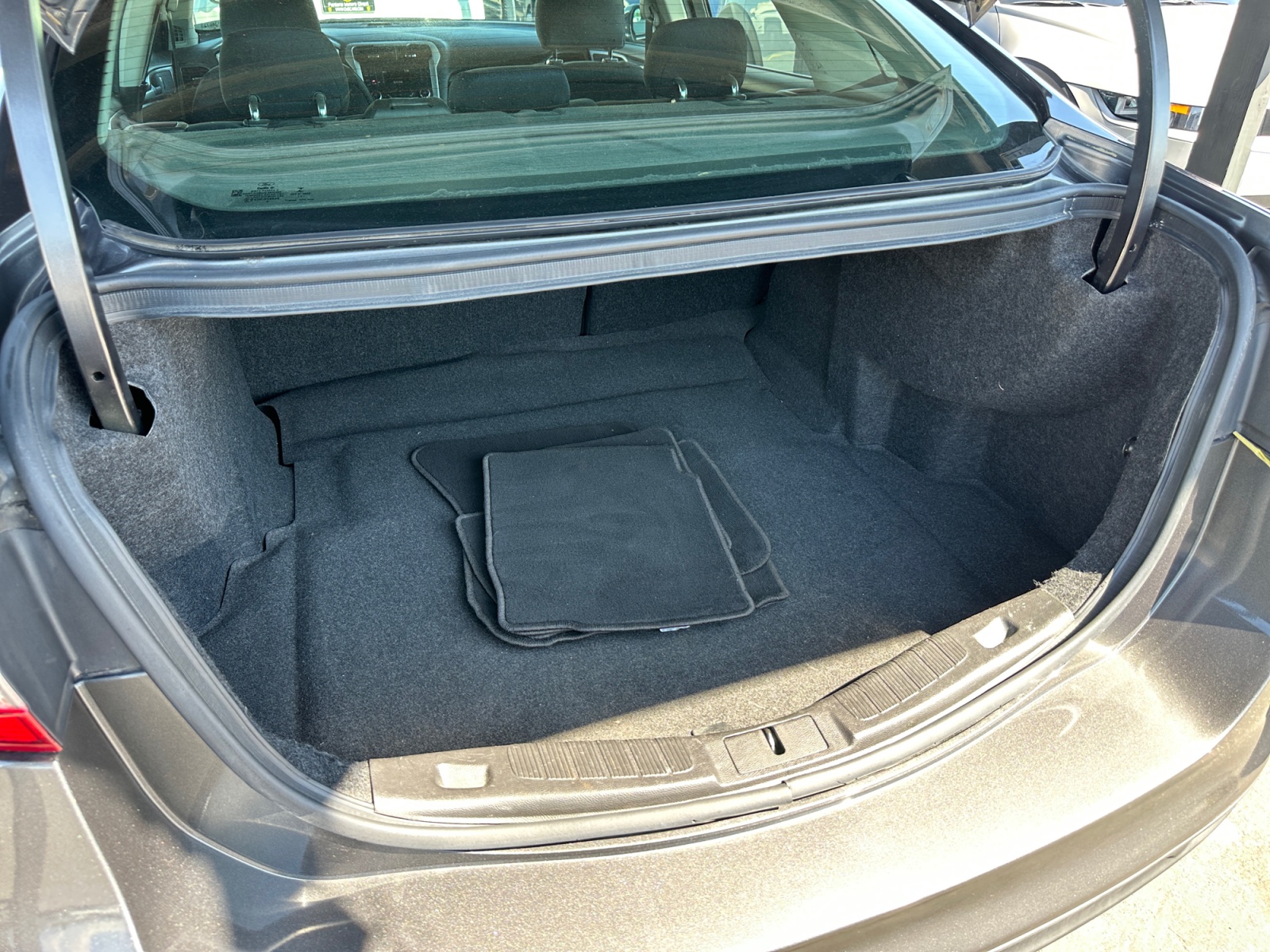 Ford Fusion photo 25
