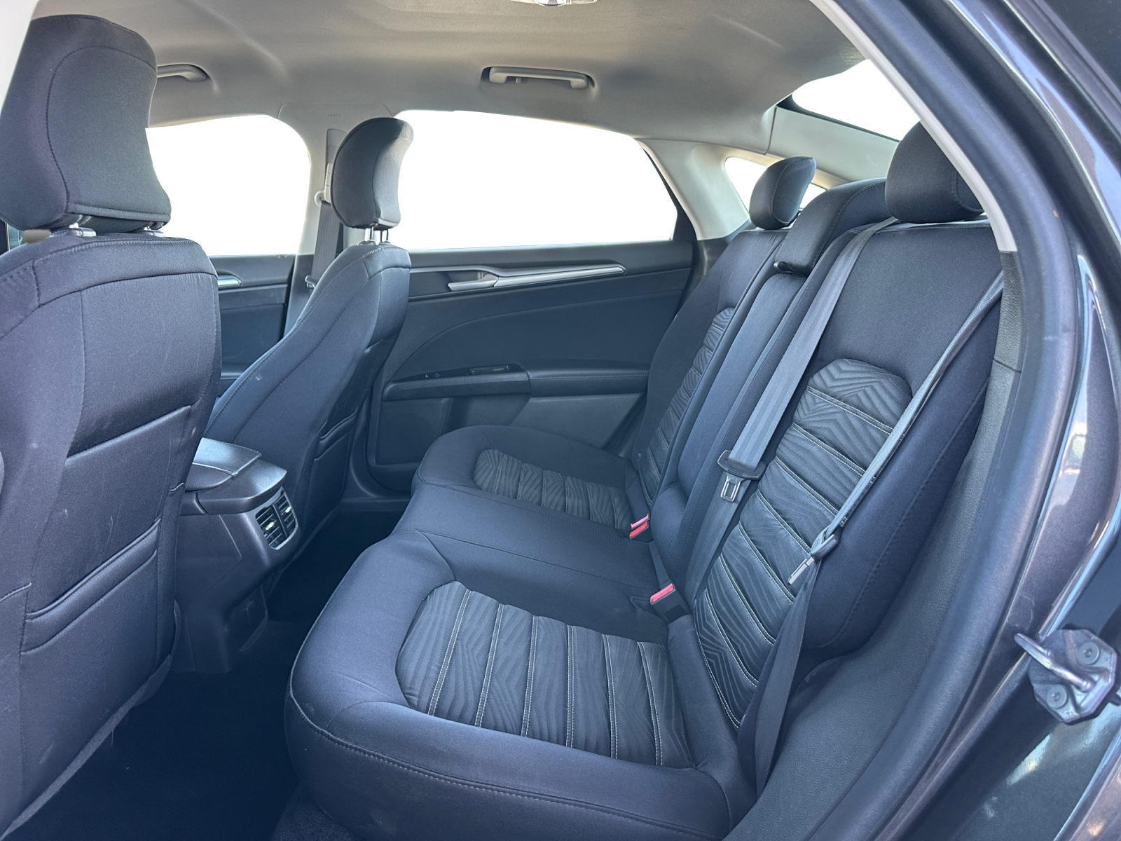 Ford Fusion photo 13