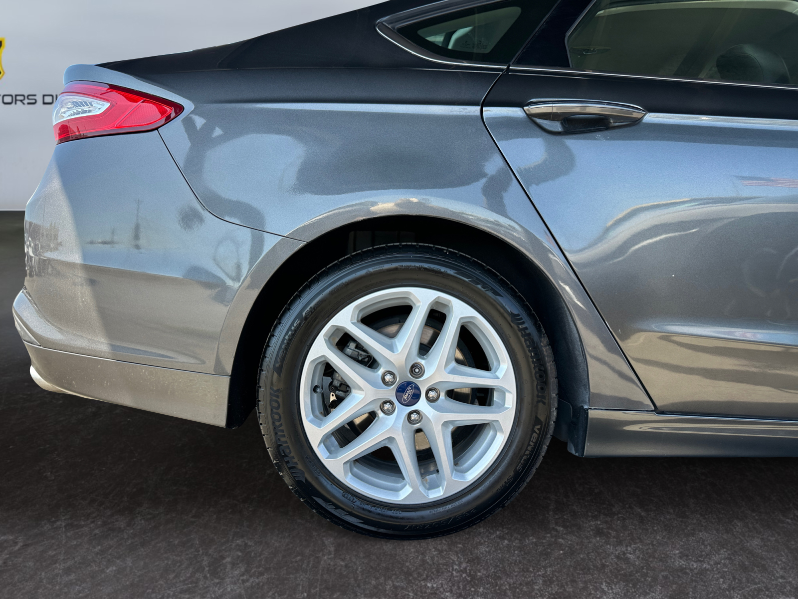 Ford Fusion photo 14