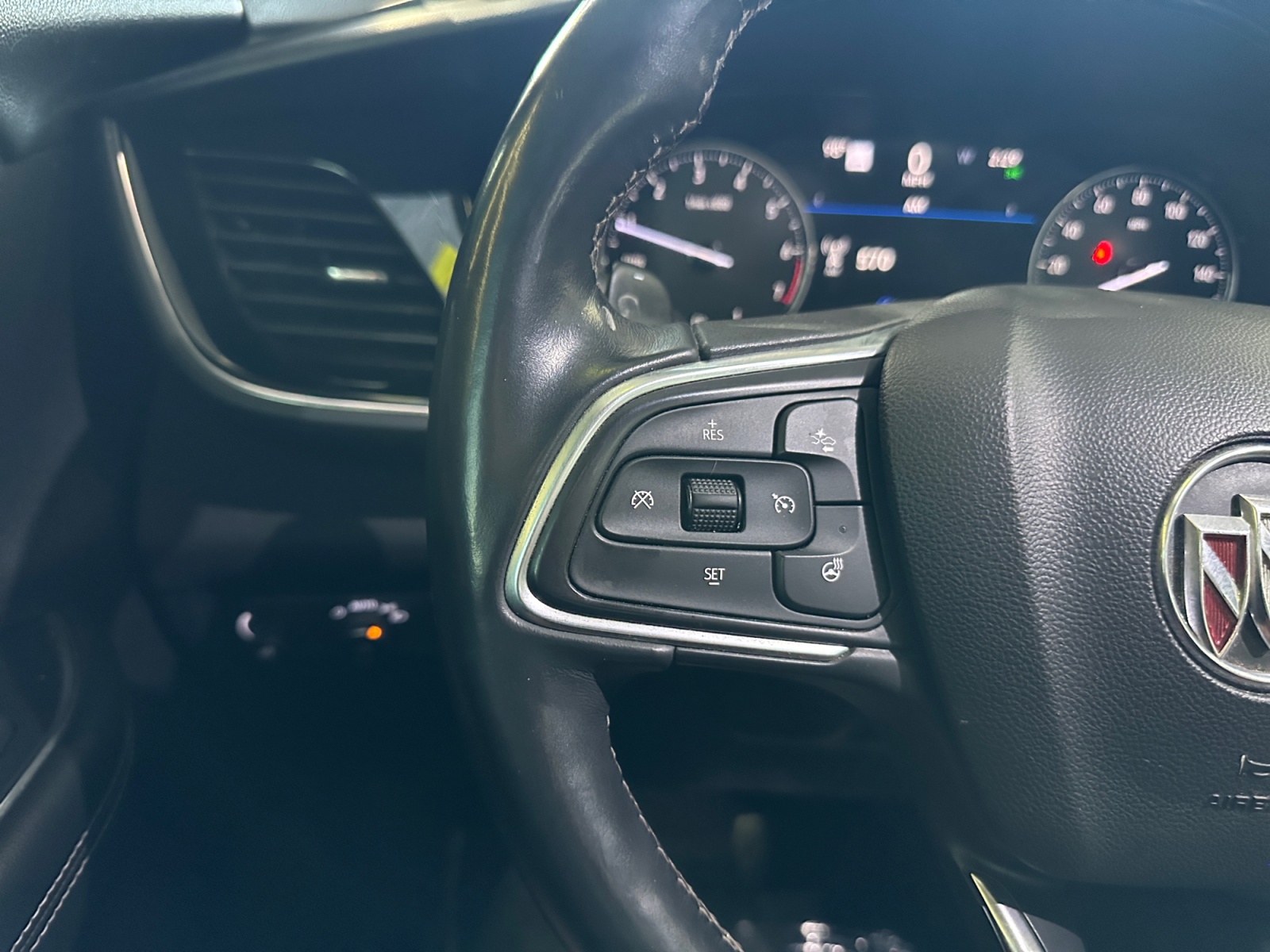 Buick Envision photo 19