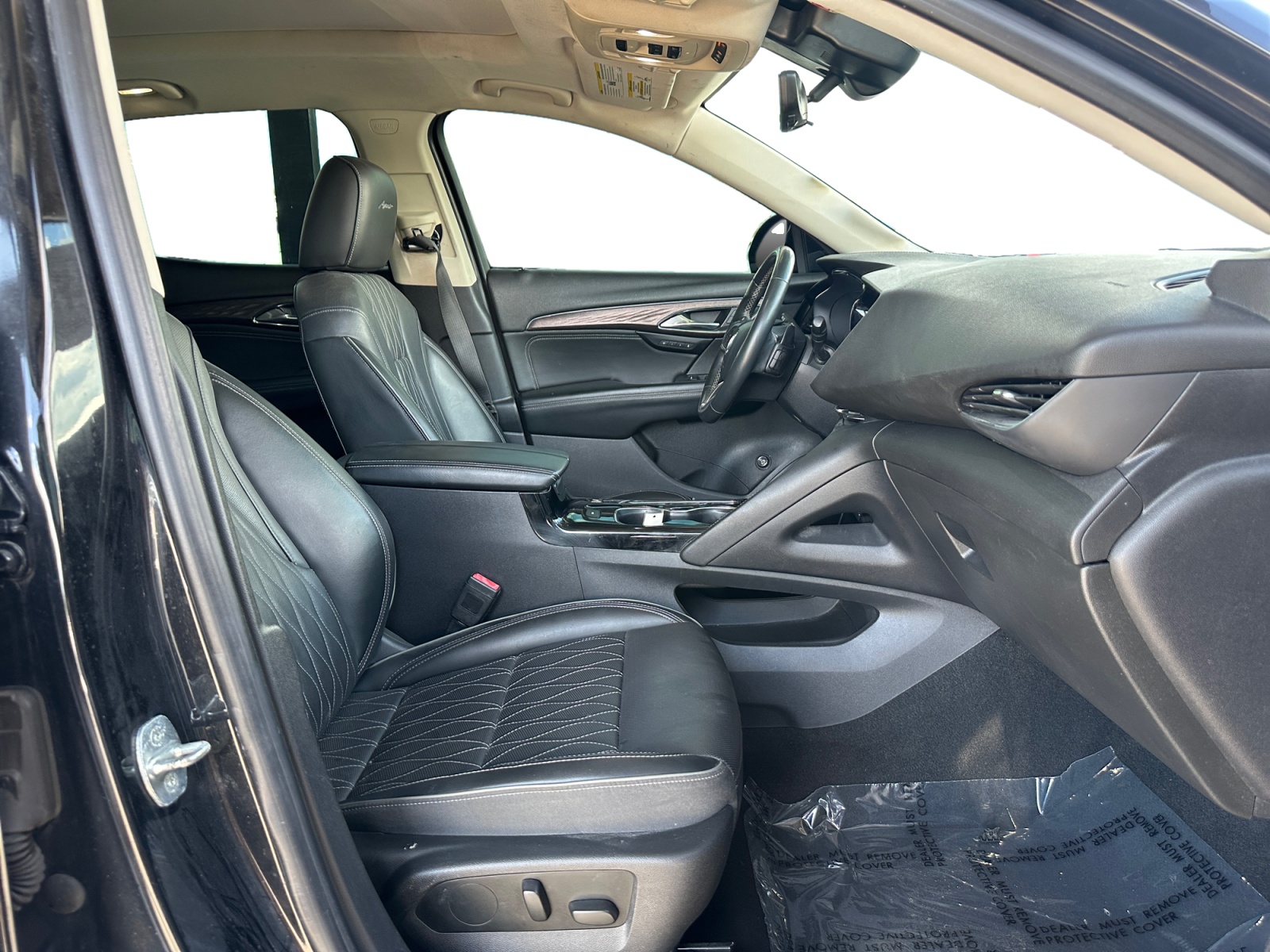 Buick Envision photo 9