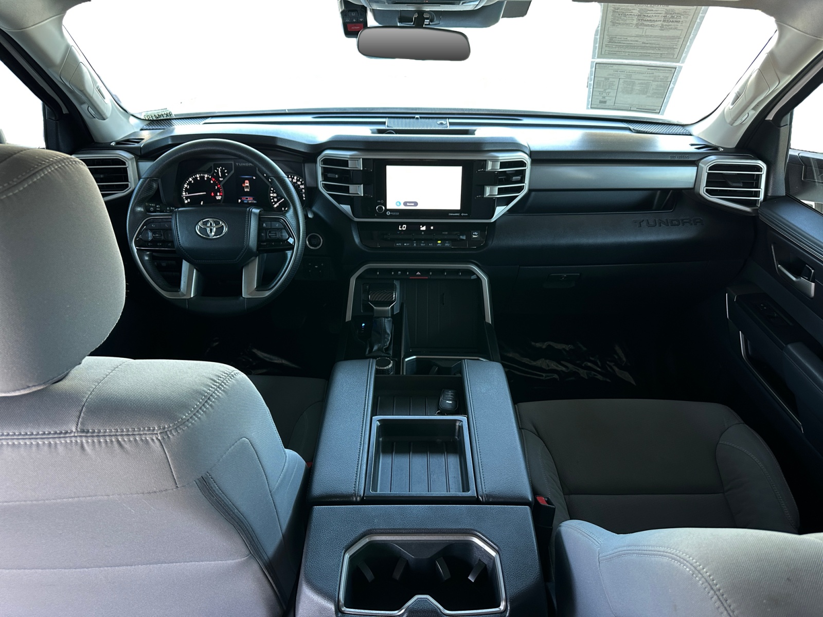 2024 Toyota Tundra SR5 - Photo 10