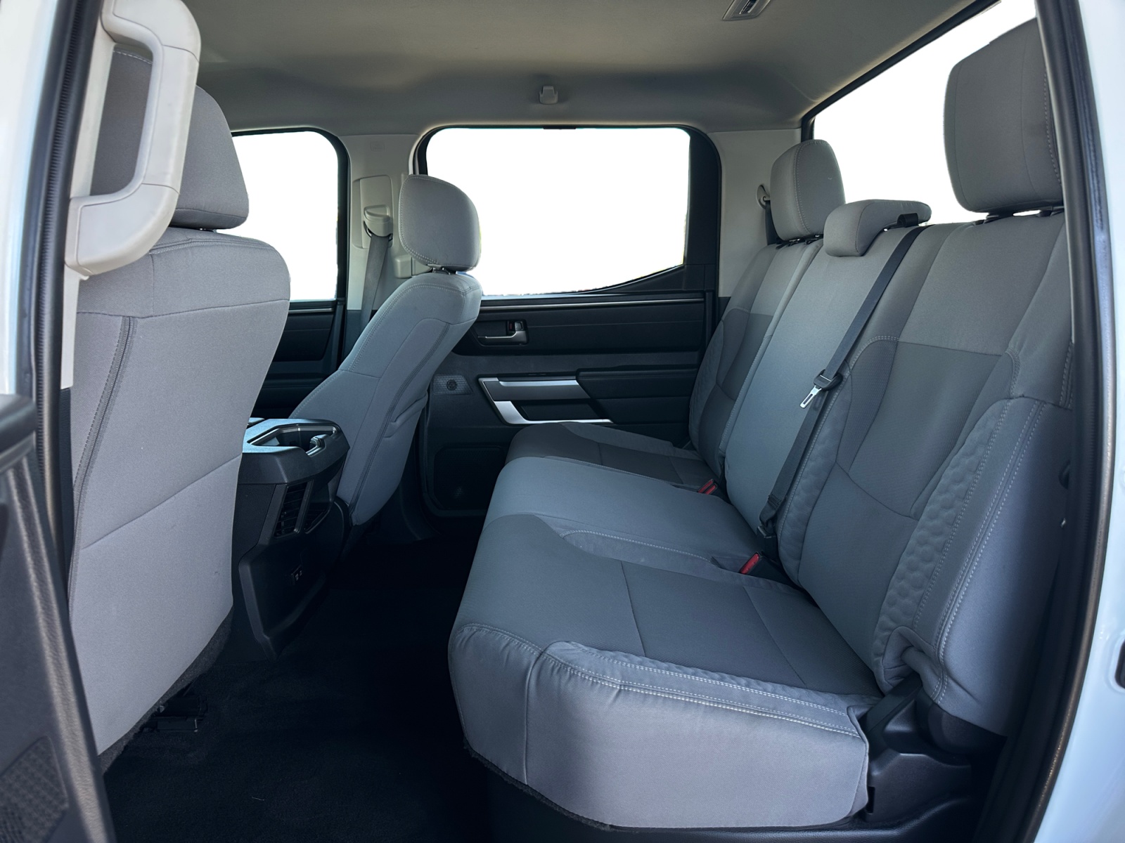2024 Toyota Tundra SR5 - Photo 13