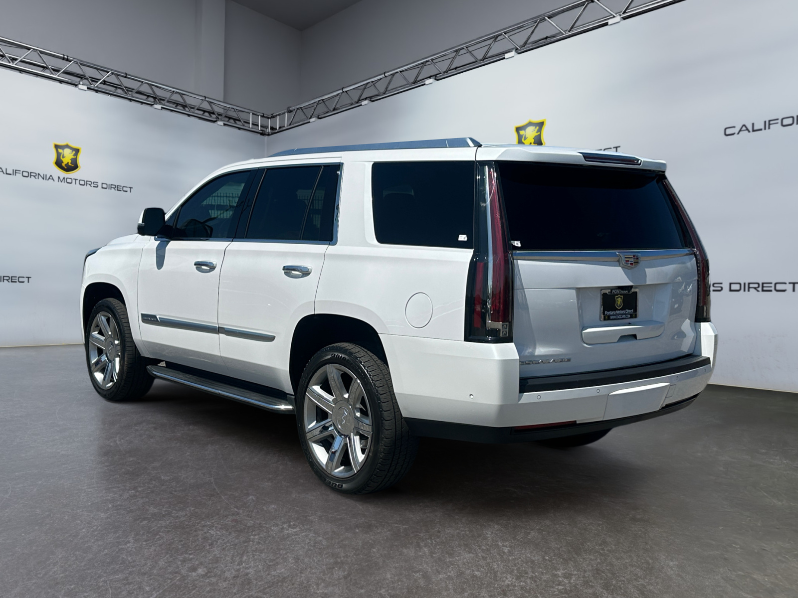 Cadillac Escalade photo 3