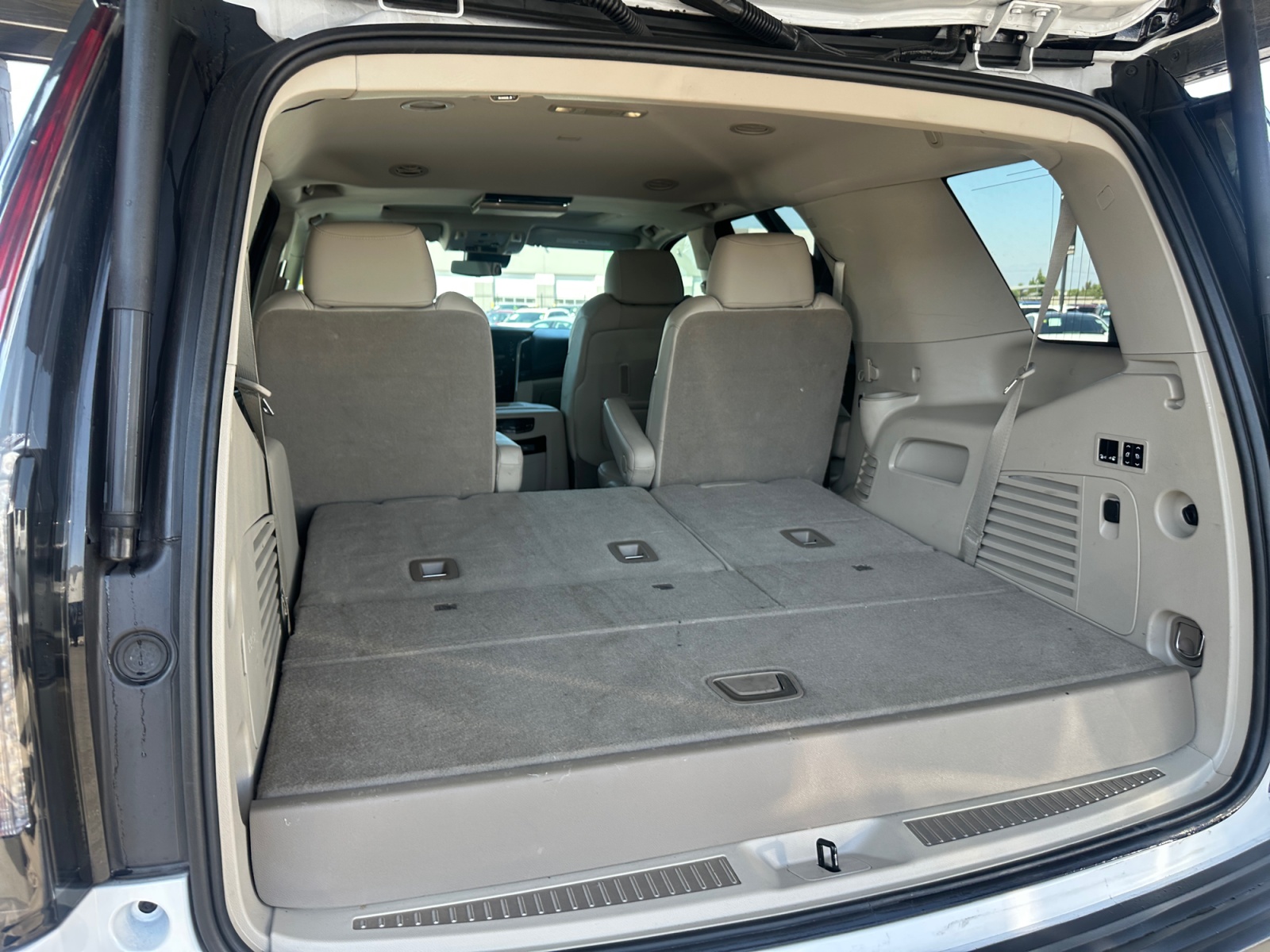 Cadillac Escalade photo 28