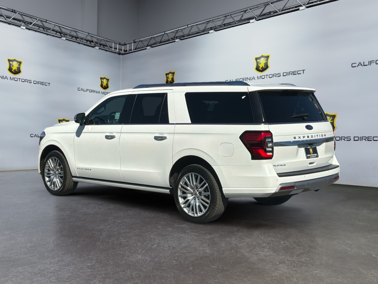 Ford Expedition MAX photo 3