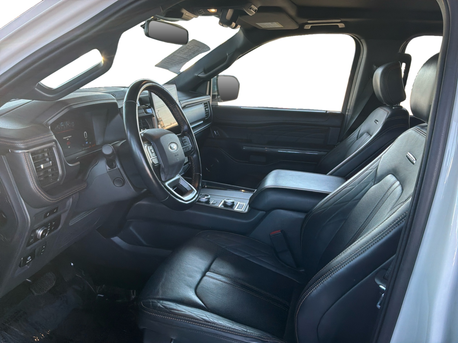 Ford Expedition MAX photo 9