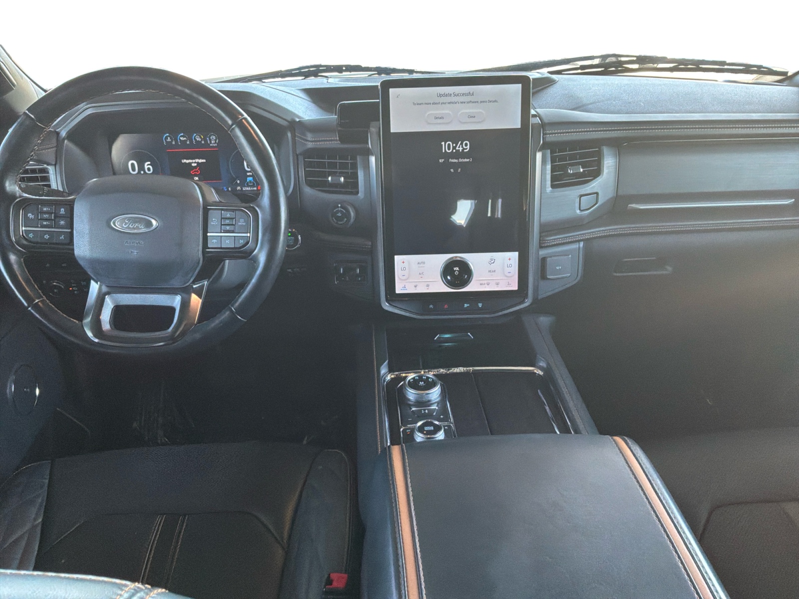 Ford Expedition MAX photo 10