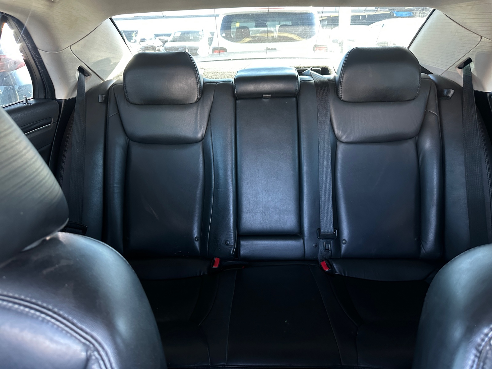 Chrysler 300 photo 29