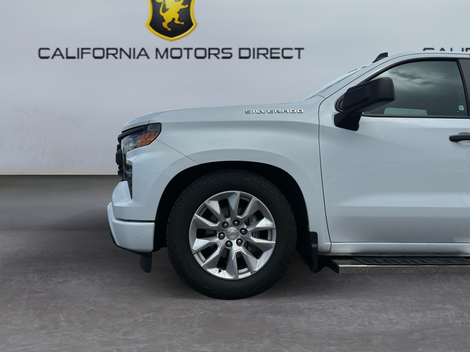 Chevrolet Silverado photo 14