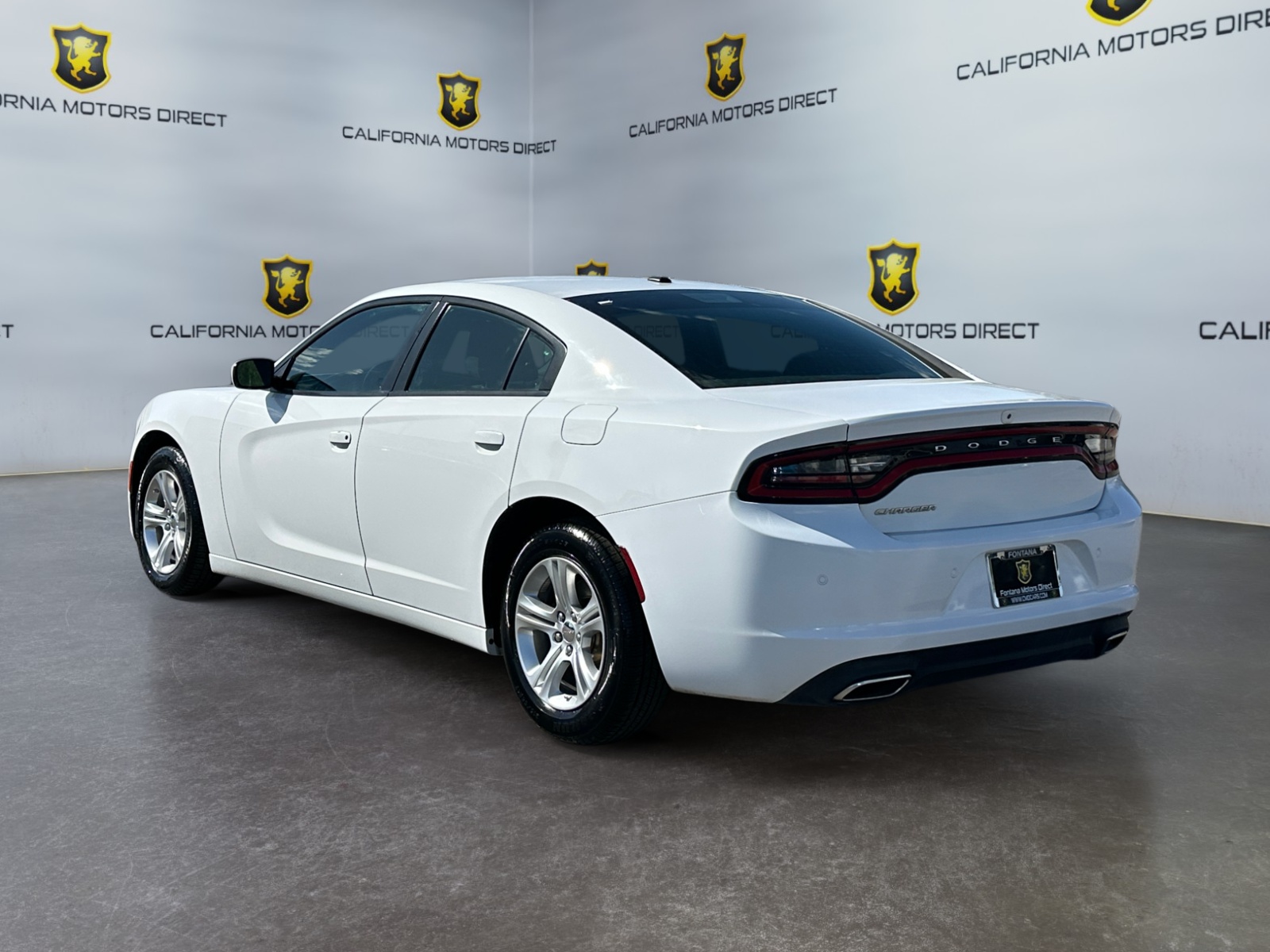 Dodge Charger photo 3