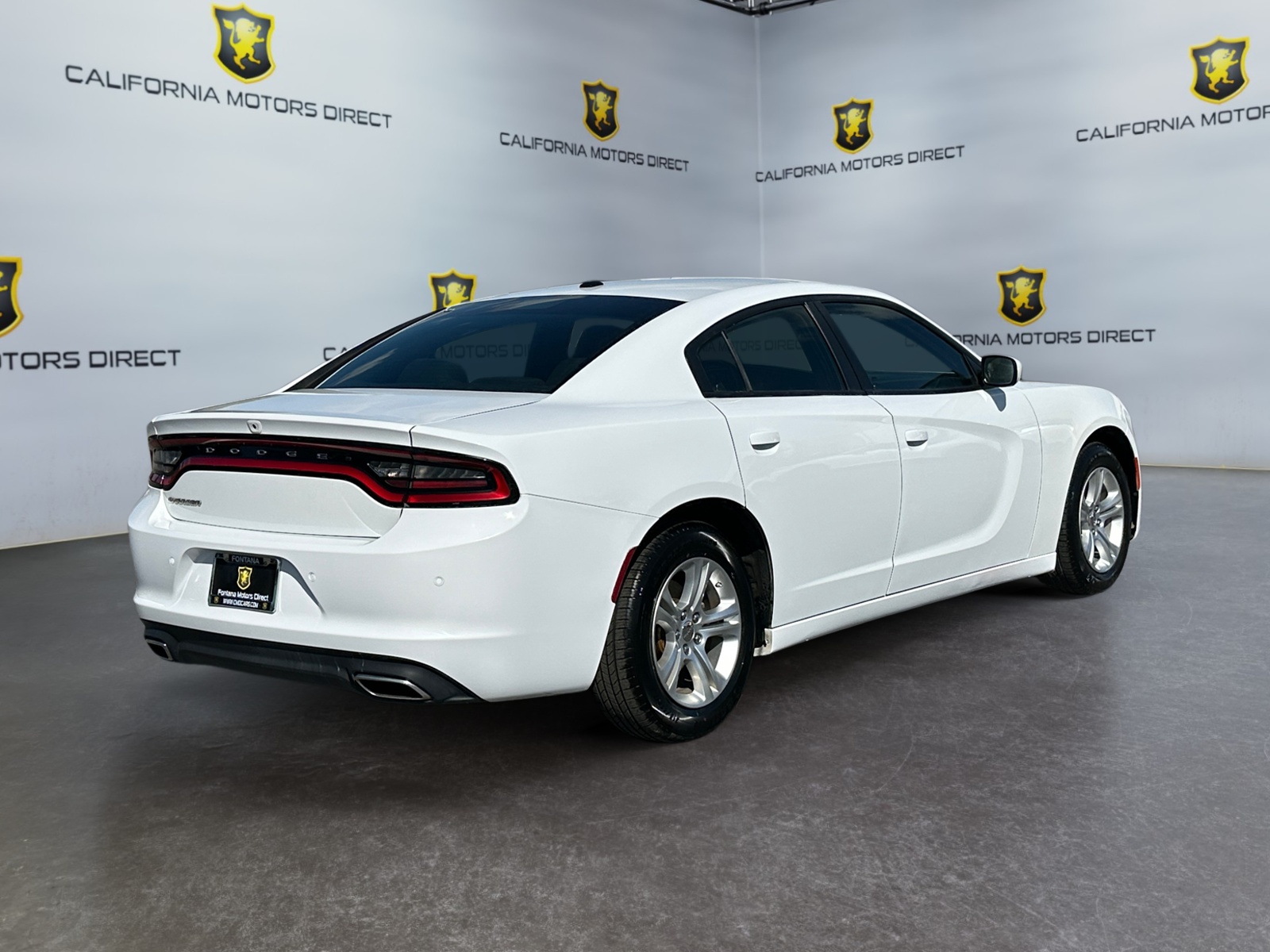 Dodge Charger photo 5