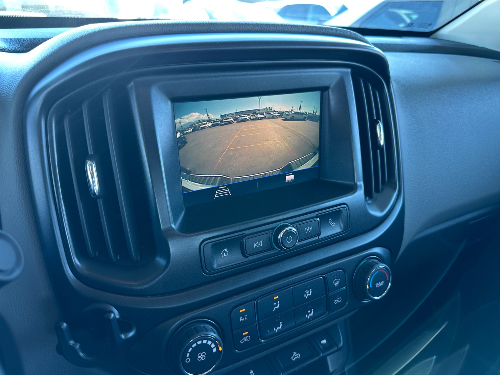 Chevrolet Colorado photo 22