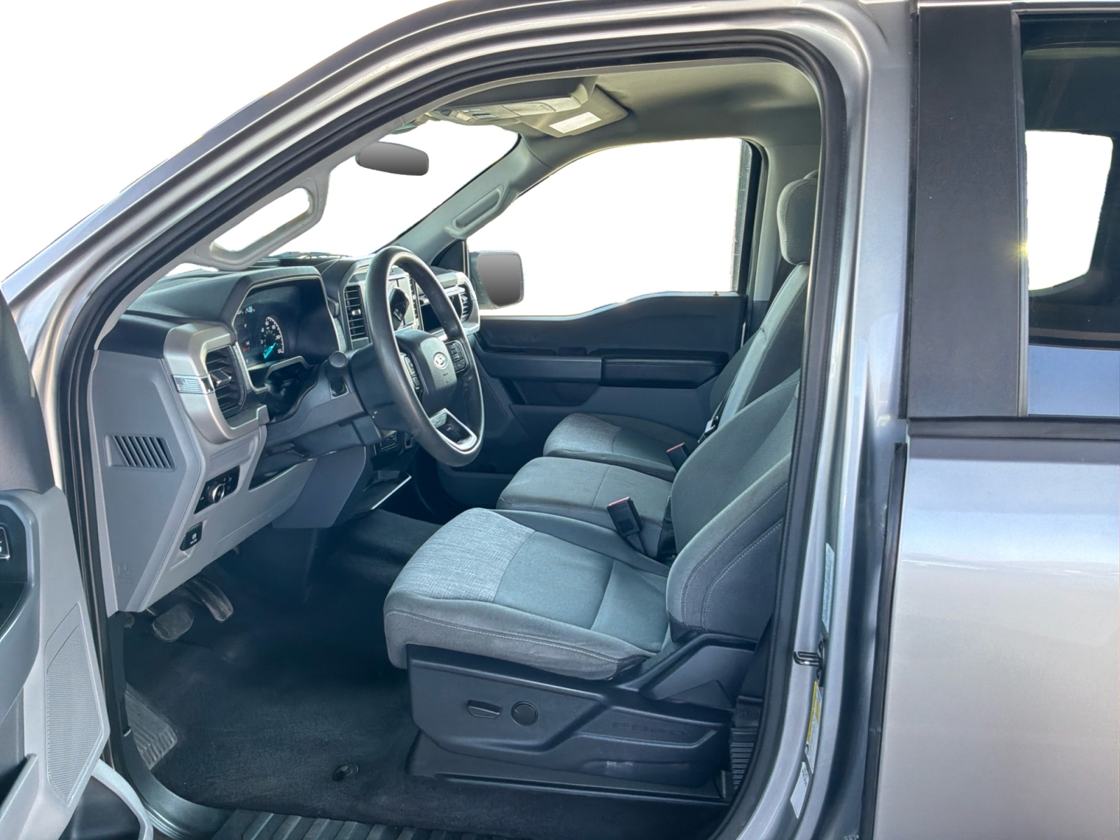 Ford F-150 photo 9