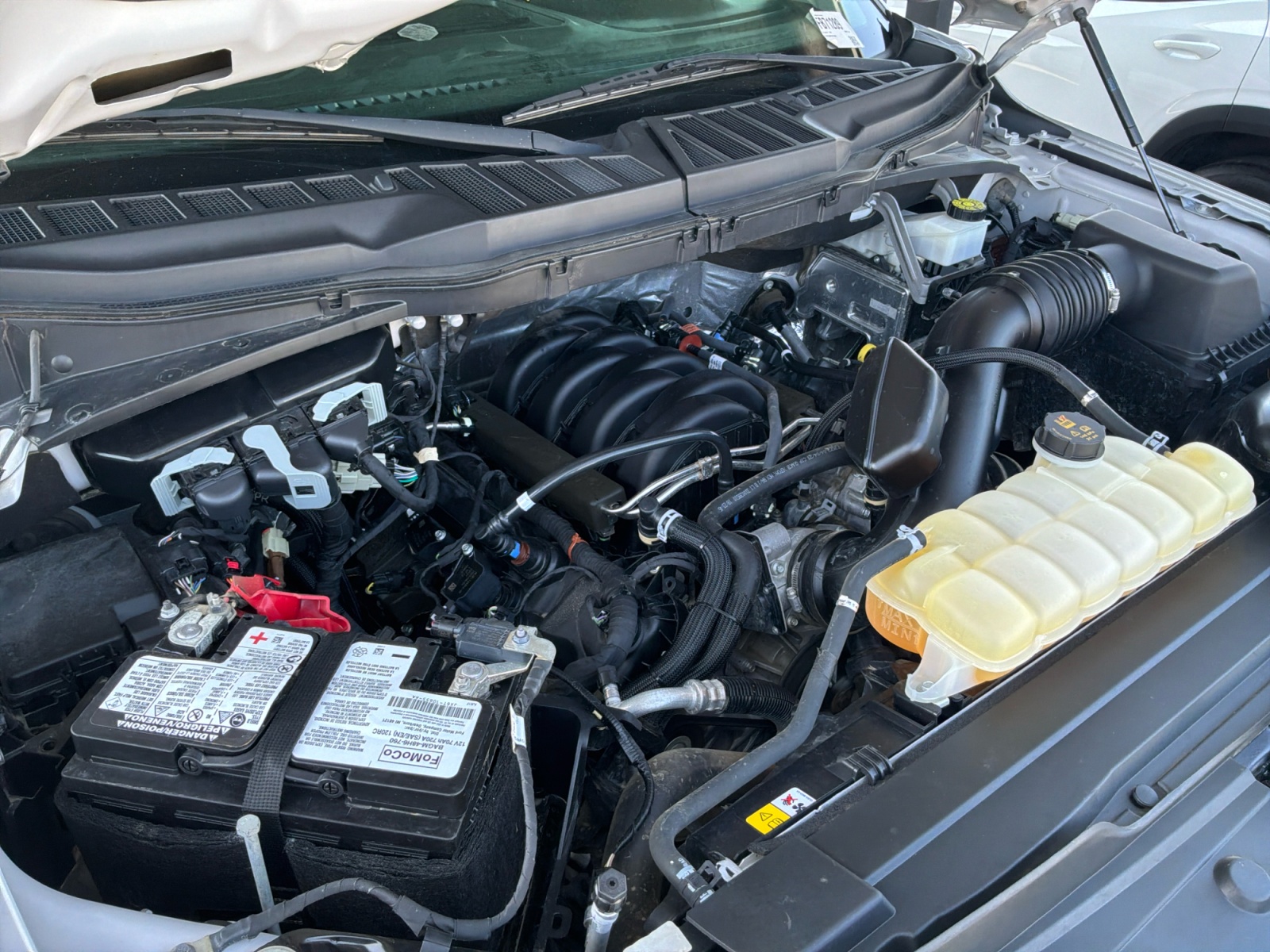 Ford F-150 photo 25
